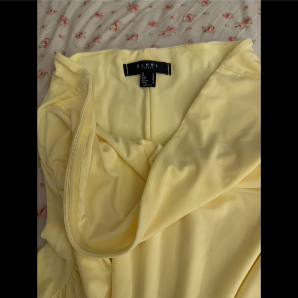 CLUB LONDON DRESS
SIZE 8

JUNIPER
LEMON STRAPLESS MATERNITY MAXI DRESS